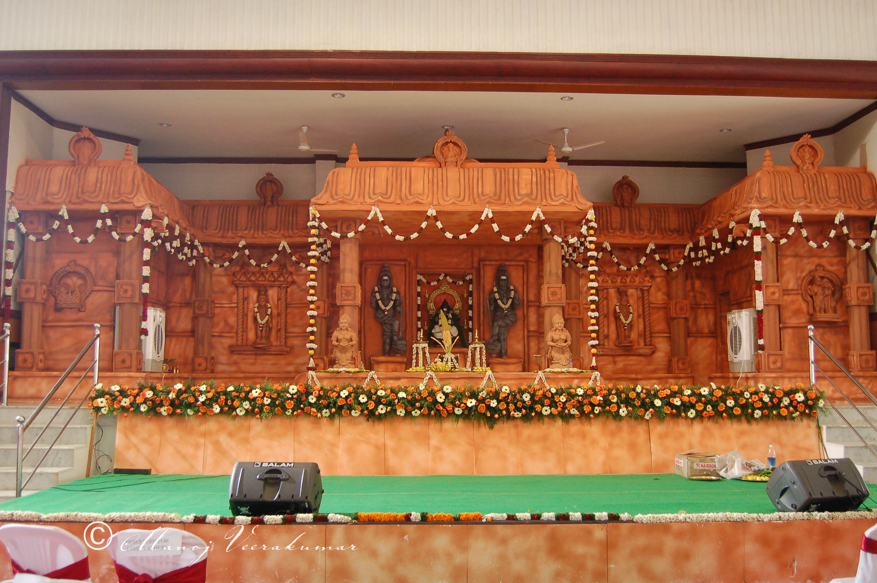 hindu kalyana mandapam decor palakkad palghat kerala.jpg